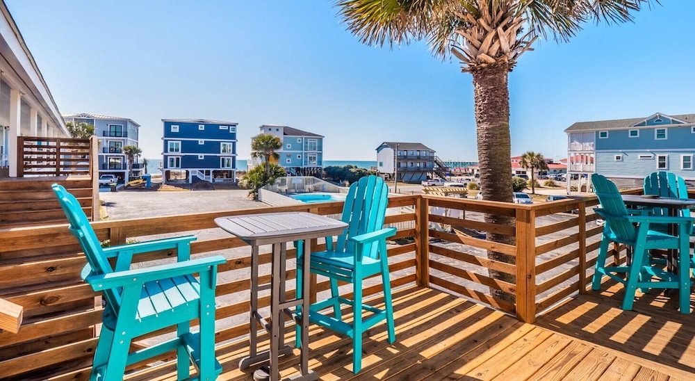 The Beach House at Oak Island by Carolina Resorts - photo 30