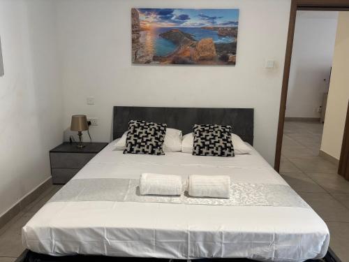 Central and Cozy Room — Imsida — photo 4