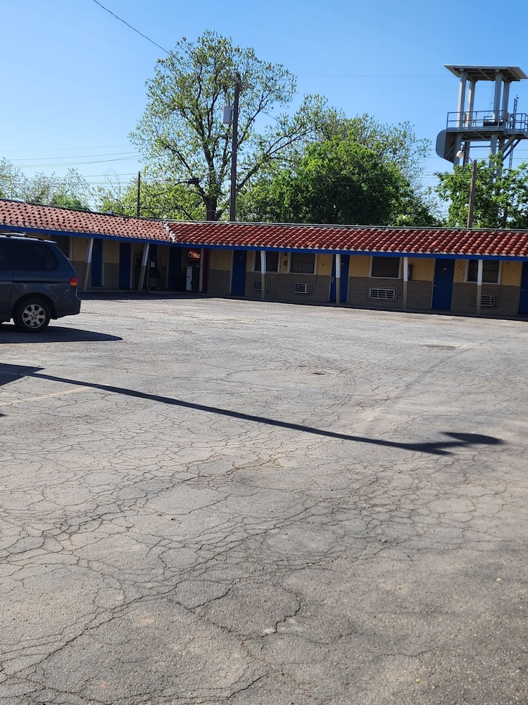 Alamo Motel - photo 15