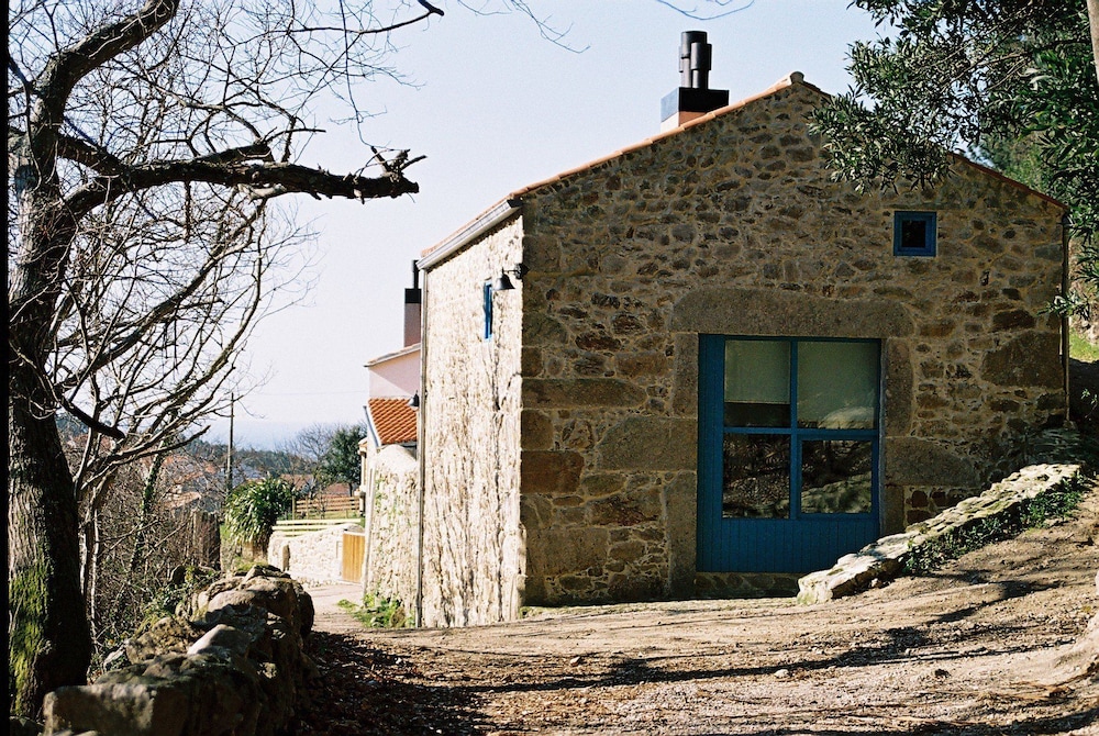Budiño de Serraseca — Oia — photo 2