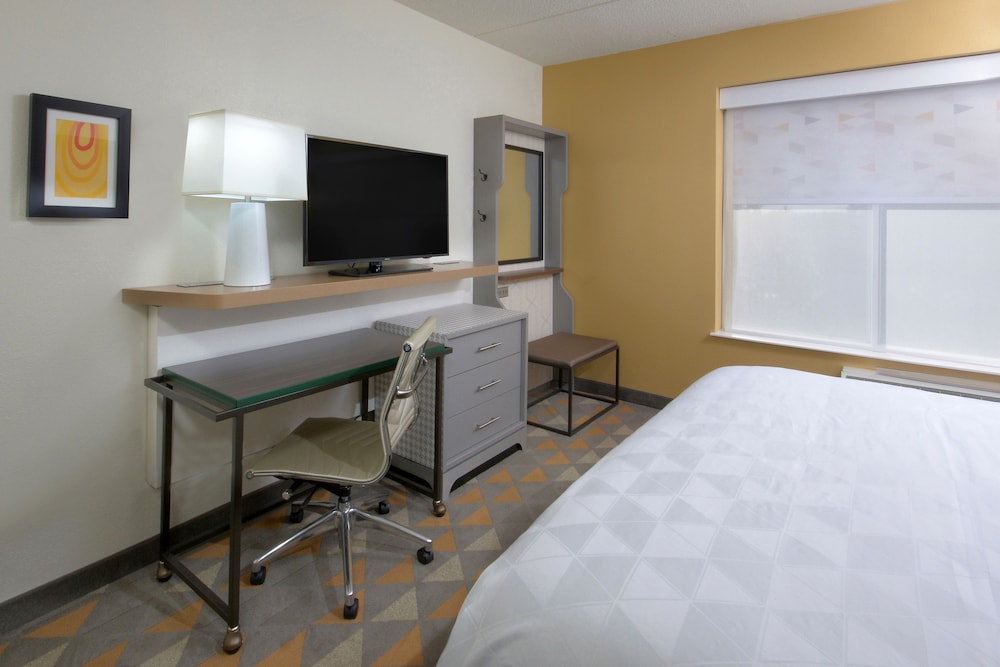 Holiday Inn Raleigh Durham Airport by IHG - photo 8