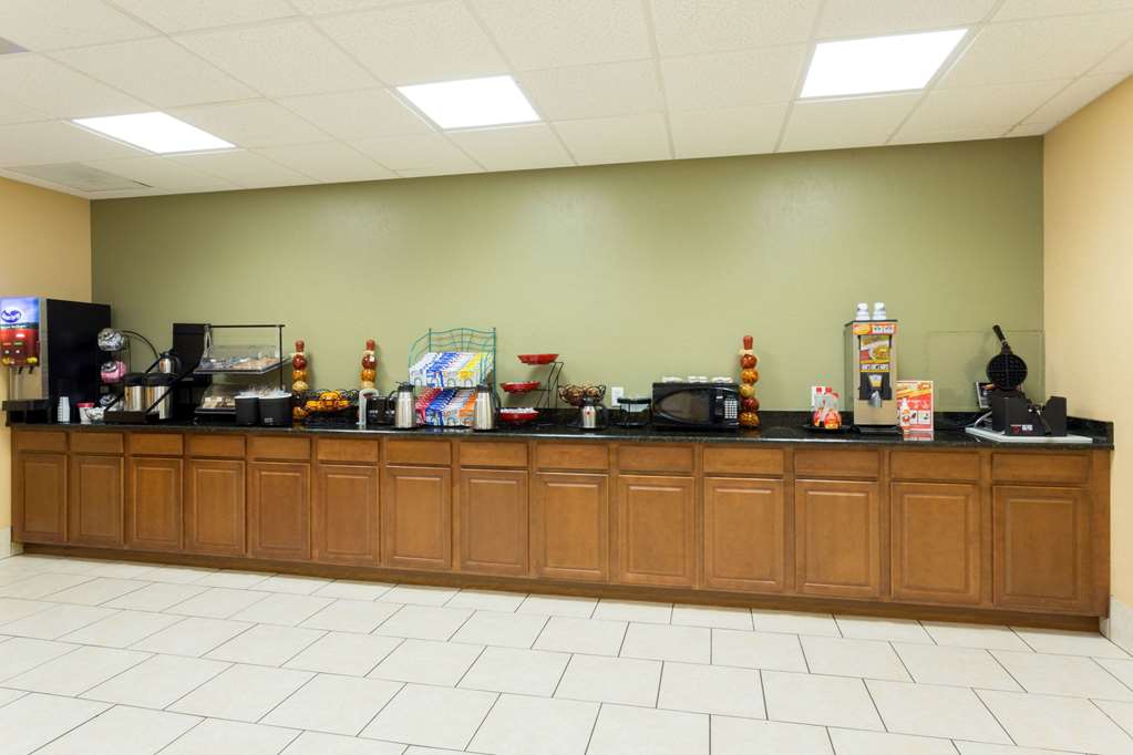 Ramada by Wyndham Lake Placid - photo 15
