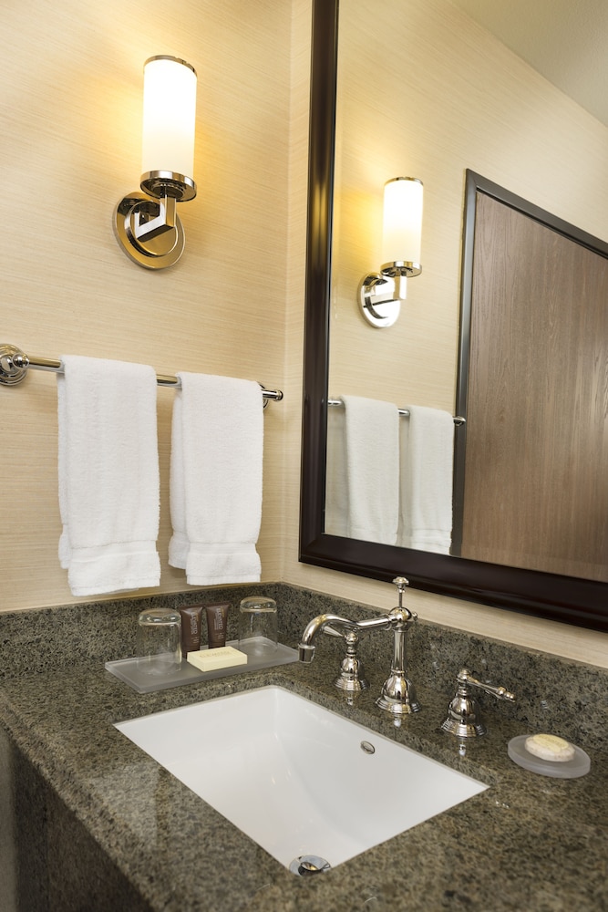 Ayres Suites Ontario at the Mills Mall Rancho Cucamonga - photo 12