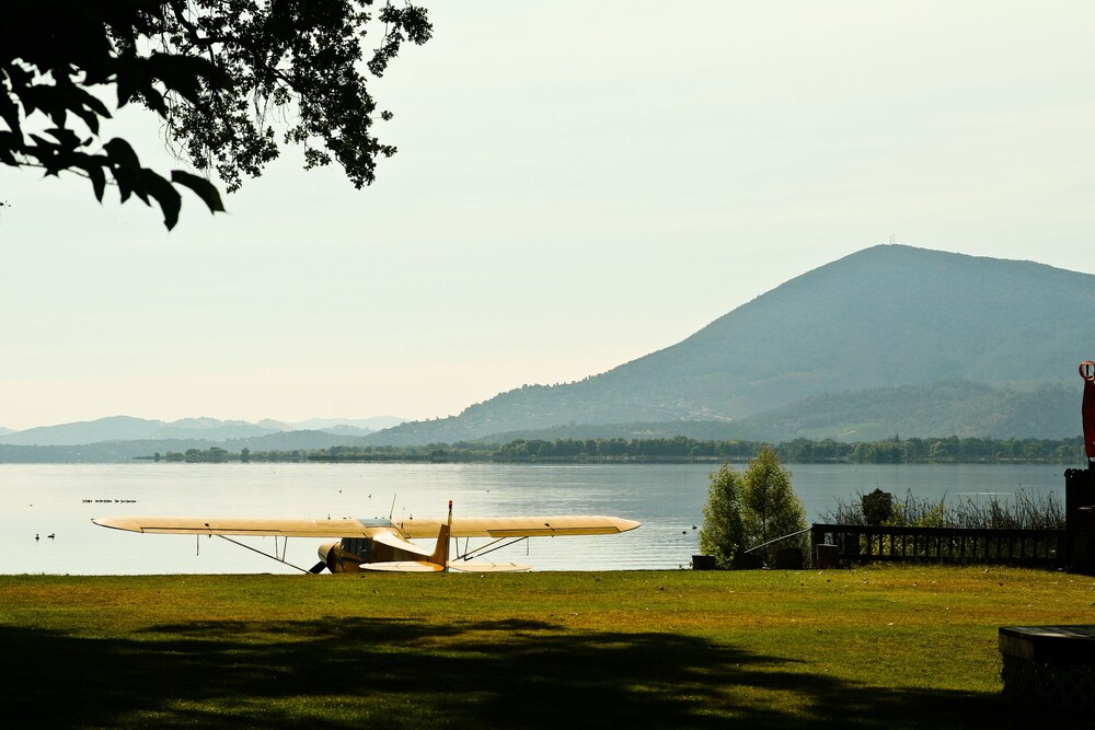 Skylark Shores Resort - photo 88