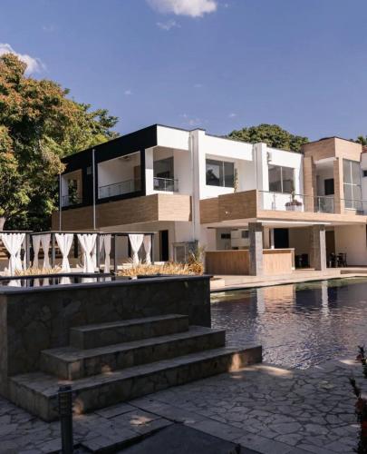 Finca Dubai in San Jeronimo, Colombia