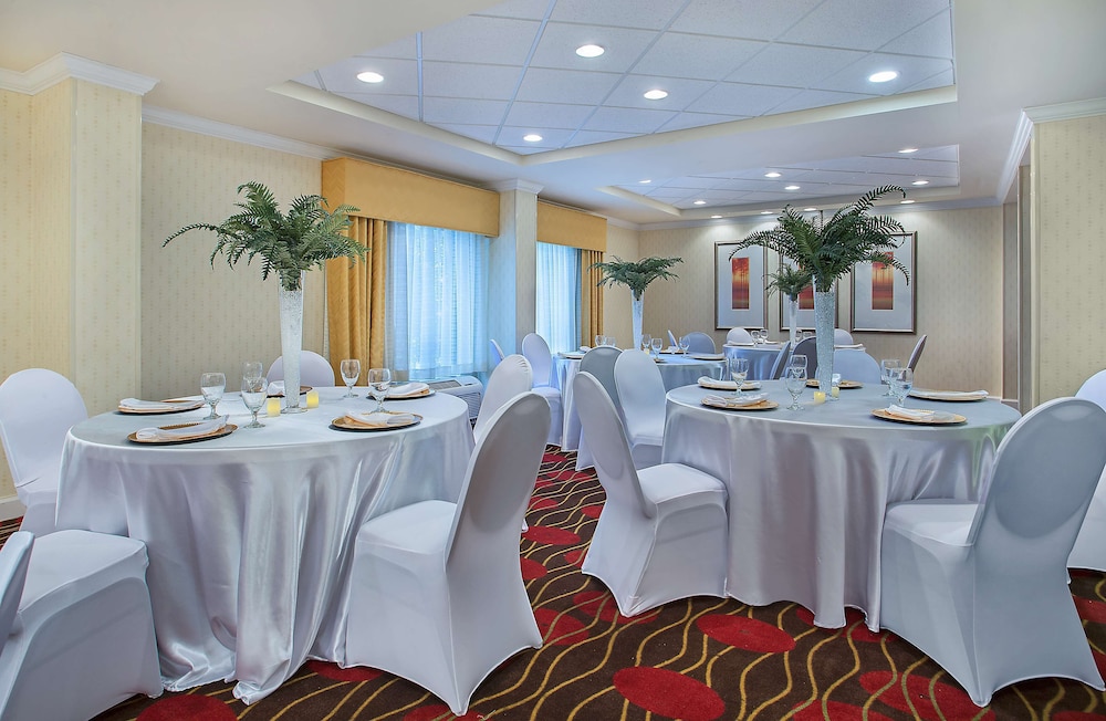 Hampton Inn Conyers - photo 54