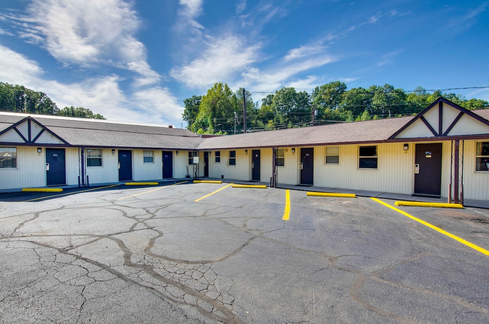 Scottish Inns Collinsville Martinville - photo 26