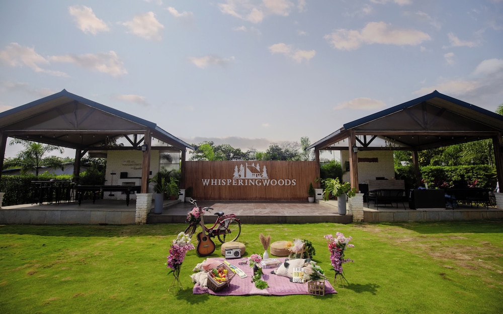 The Whispering Woods - last minute hotel in Mumbai
