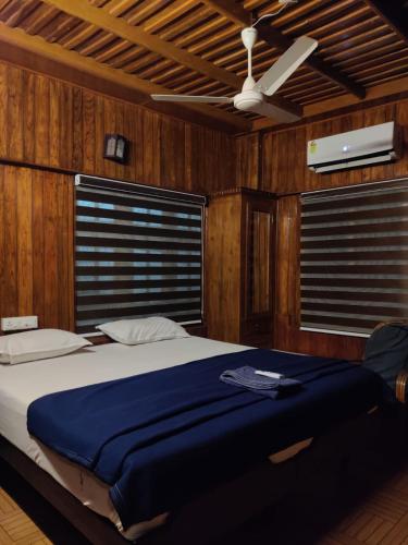 Moon Waves Beach Resort in Varkala, India