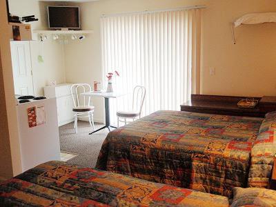 Motel Lakewood Inc. - photo 2