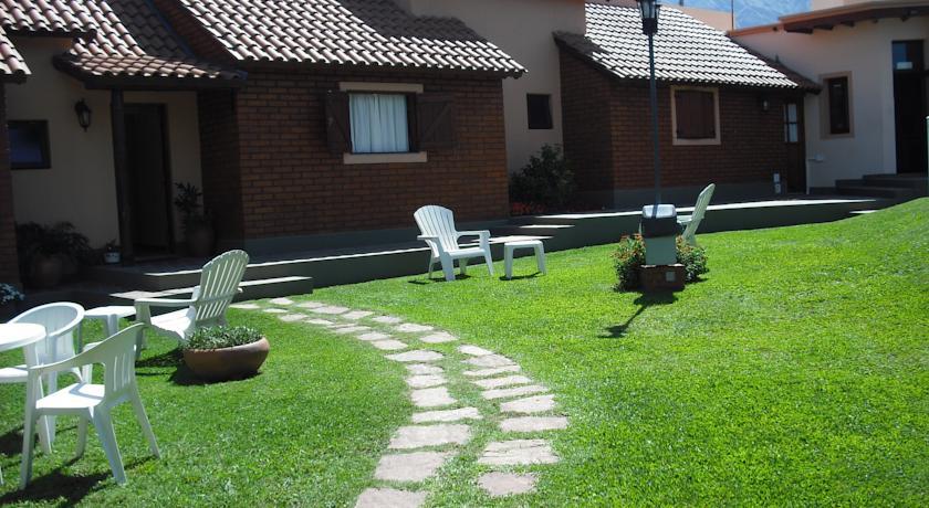 Sueños Dorados - carbon neutral hotel in Merlo