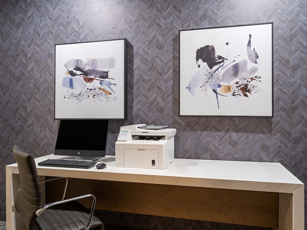 Staybridge Suites Rochester University by IHG - photo 48