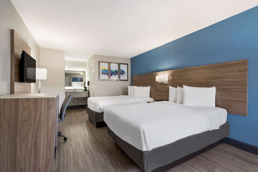 SureStay by Best Western Spring North Houston - photo 2