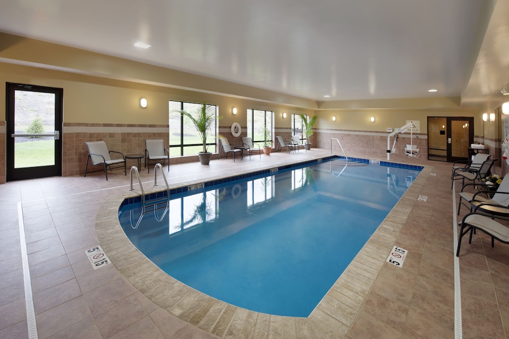 Holiday Inn Express Hotel & Suites Clearfield by IHG - photo 9
