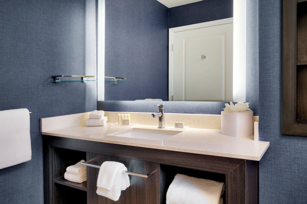 Residence Inn by Marriott Brunswick - photo 22
