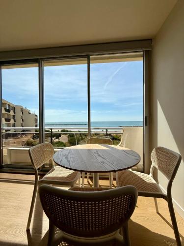 Appt Renove Palavas 4 Personnes Vue Mer Parking Rive Droite — Palavas Les Flots