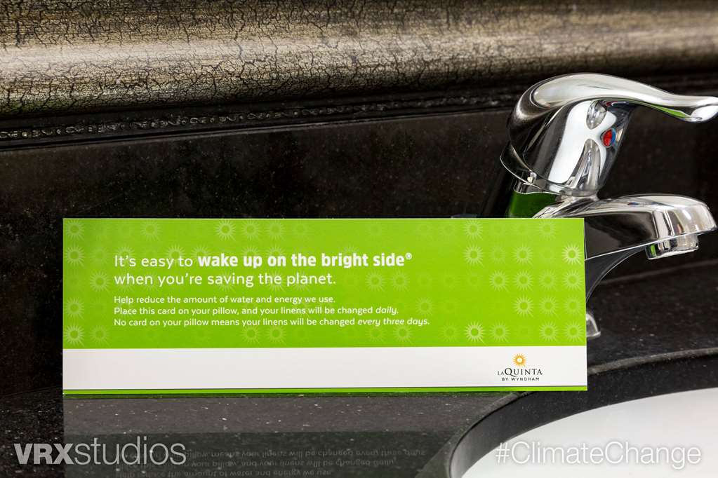 La Quinta Inn & Suites by Wyndham Fresno Northwest - photo 55
