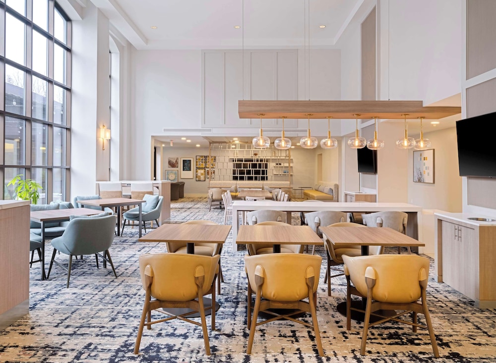 Parsippany Suites Hotel - photo 4