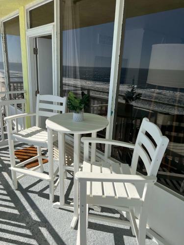 Beach Blessing Oceanfront at Symphony Beach Club — 4-Star Luxury Hotel in Ormond Beach, United States