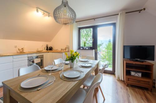 Apartament Biały Domek 5D Apartamenty — 4-Star Luxury Hotel in Szklarska Poreba, Poland