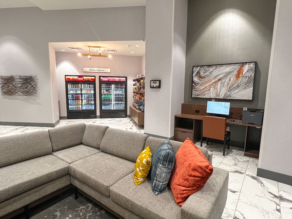 Crowne Plaza Kearney by IHG - photo 98
