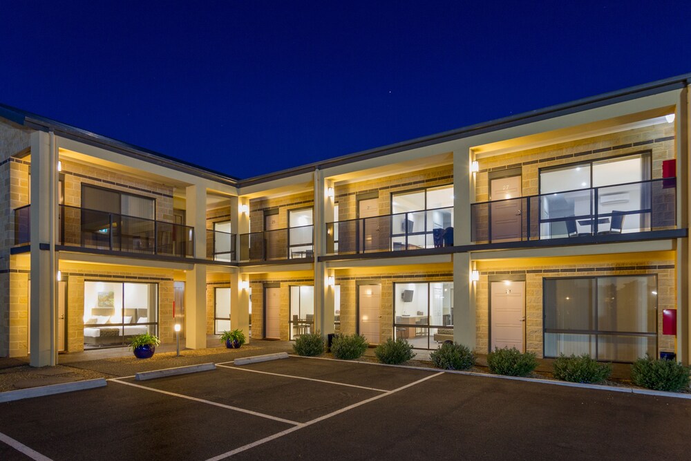 The Bay Motel — hotel in Safety Beach