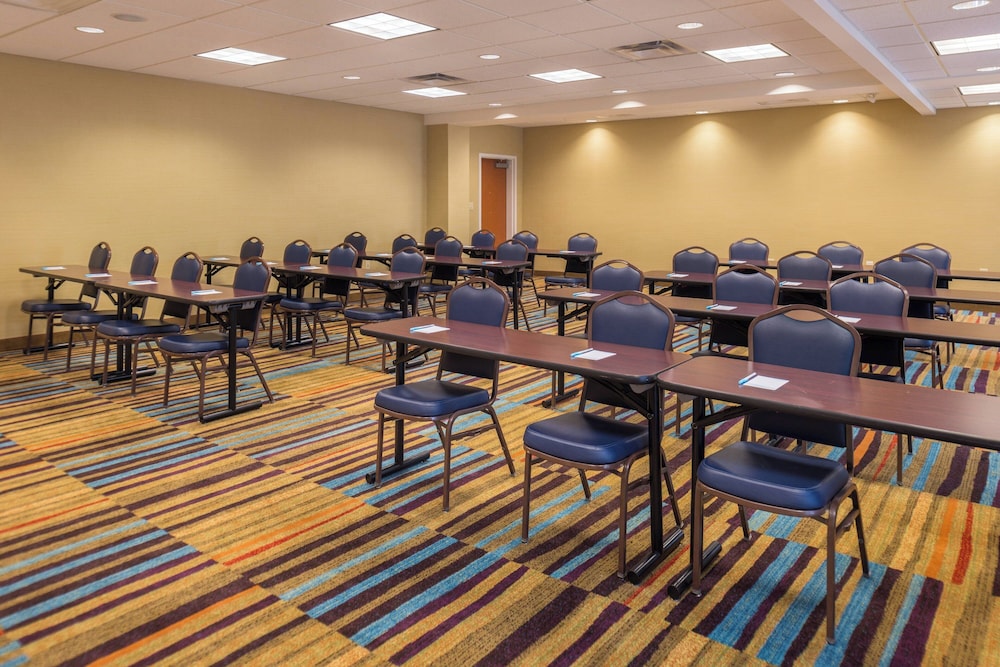 Fairfield Inn & Suites by Marriott San Antonio NE Schertz - photo 64