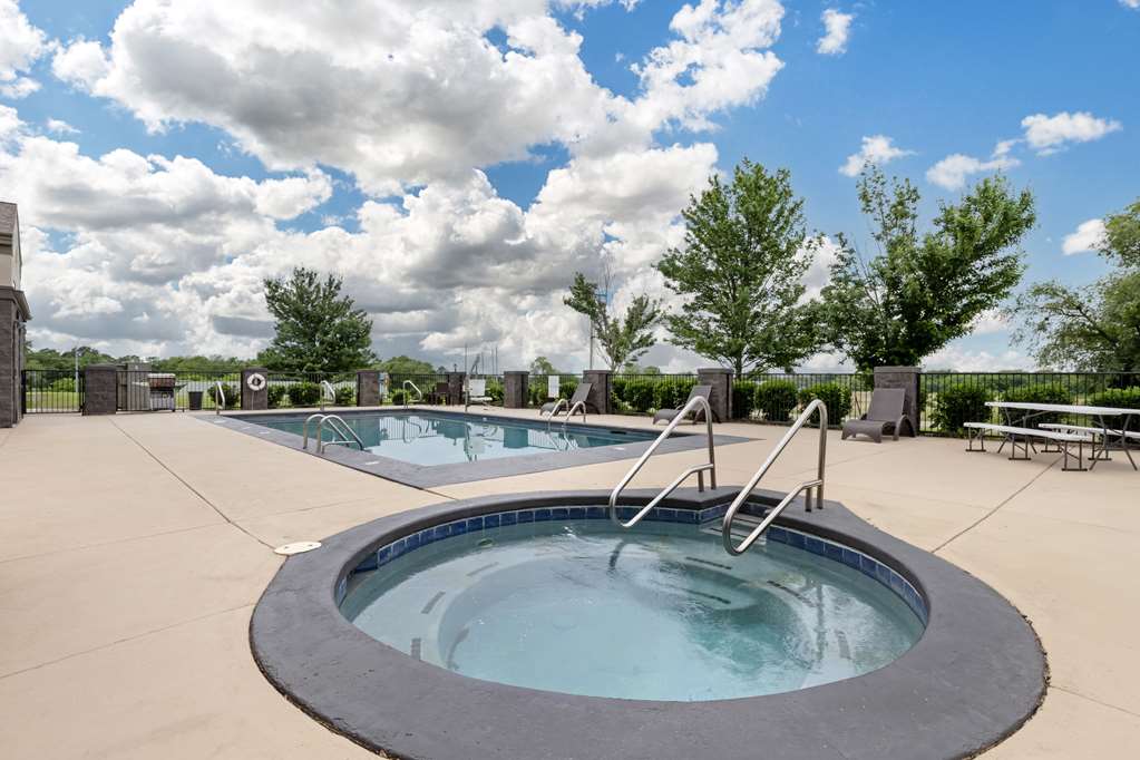 Best Western Locust Grove Inn Suites — Locust Grove