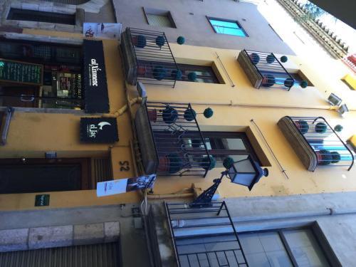 Apartaments El Jaç - carbon neutral hotel in Montblanc