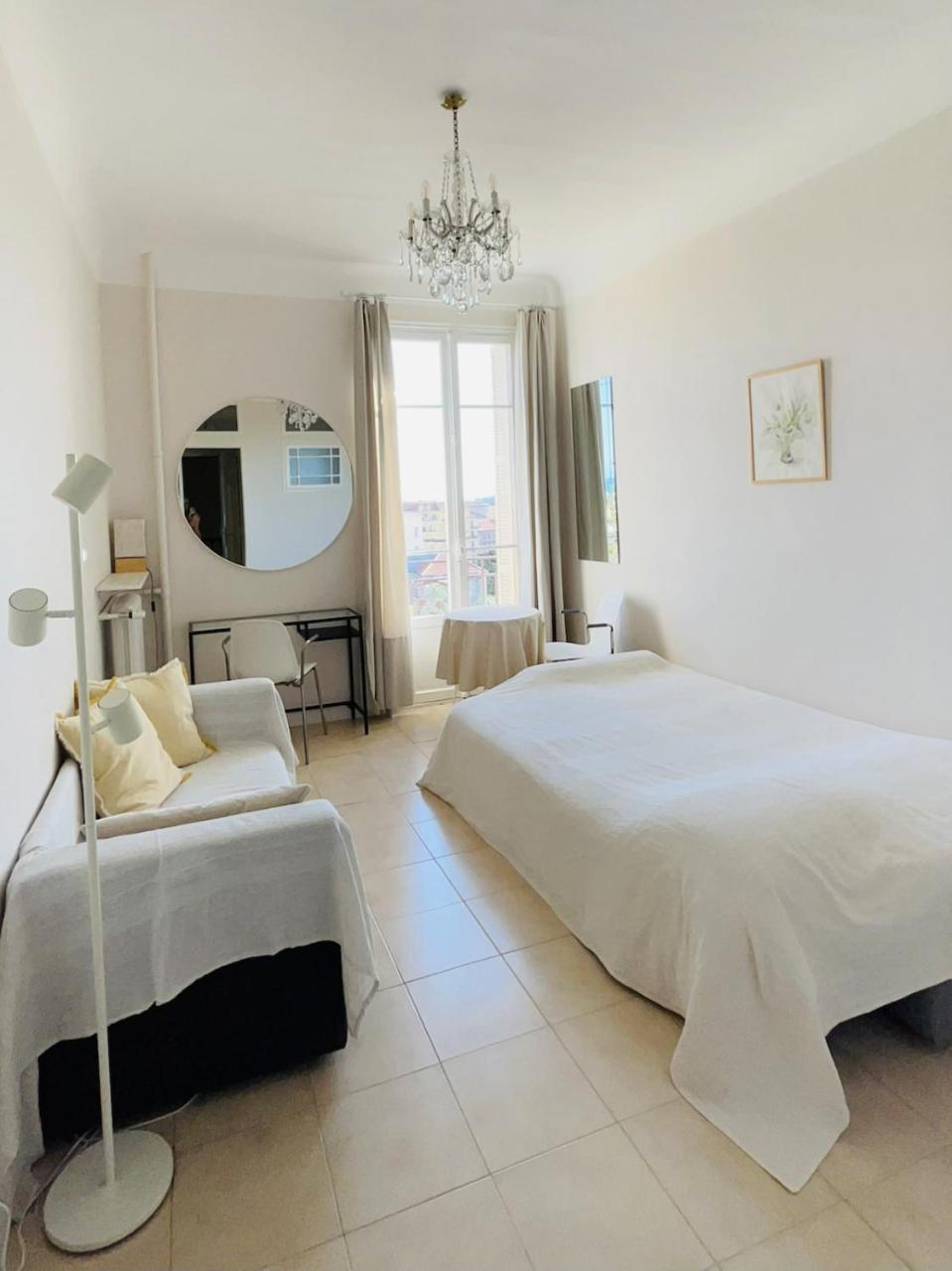 L’ meraude — Menton — photo 2