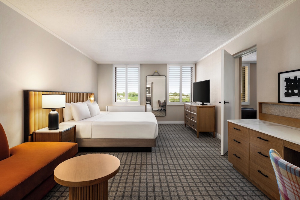 Crowne Plaza Louisville Airport Expo Ctr by IHG - photo 21