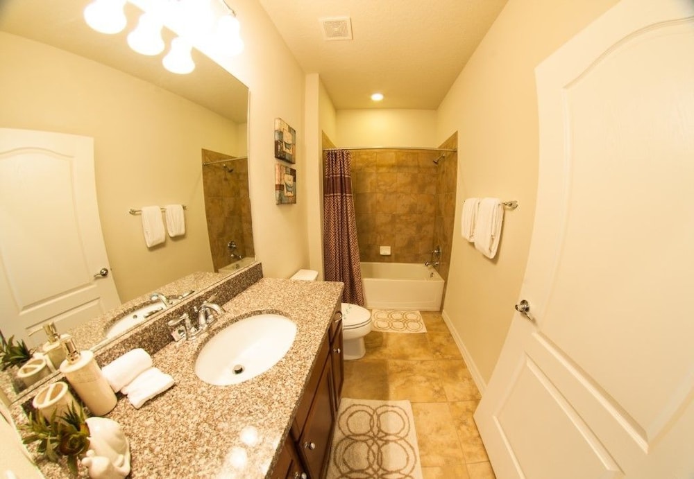 Fd88884 Windsor At Westside Resort 5 Bed 4.5 Baths Townhouse - photo 23