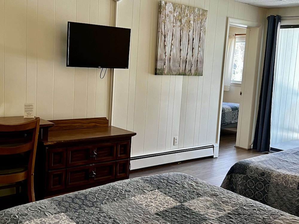 The Wayside Inn - photo 23