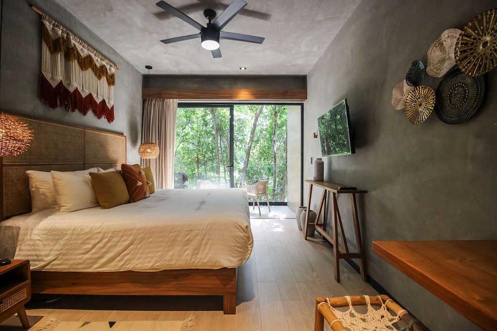 Luxury Studio with Rooftop Pool in Best Location — 4-Star Luxury Hotel in Tulum, Mexico