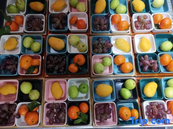 Kaifeng Drum Tower Qingming Shangheyuan Manxin Mansion in Kaifeng, People's Republic of China