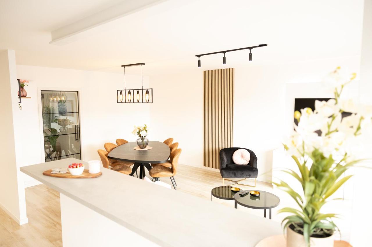 Ostend Centre Bayview Apartment Free Parking — 4-Star Luxury Hotel in Ostend, Belgium