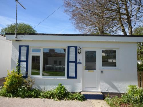 2 Bed in Brixham BX081 in Brixham, United Kingdom