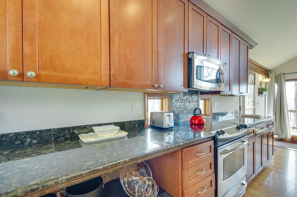 Cozy Hillside Hideaway in Wintergreen Resort - photo 13
