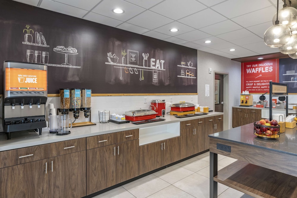 Hampton Inn by Hilton Nicholasville Brannon Crossing - photo 23