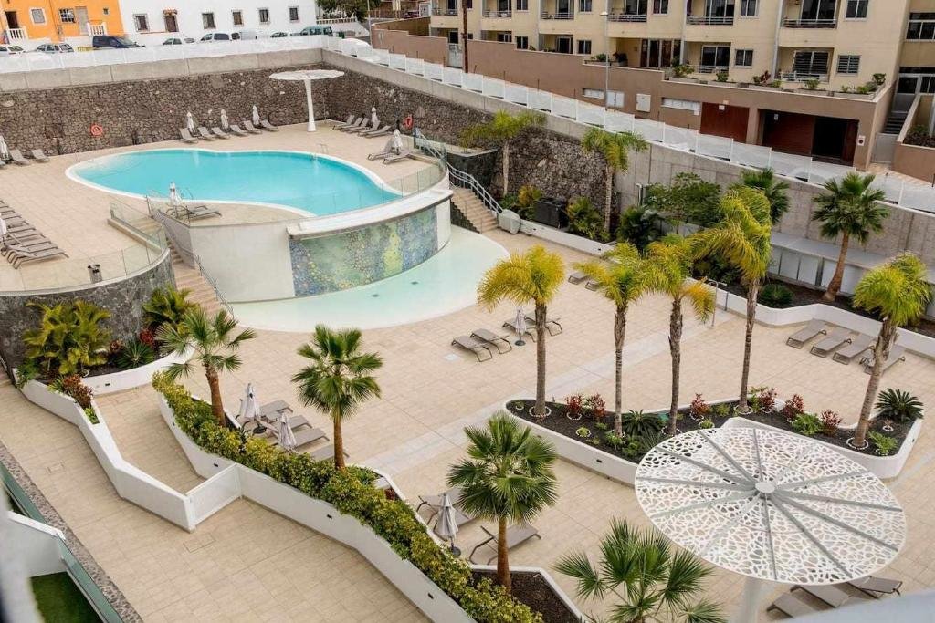 Ocean Garden Suite 52 con vistas al mar — 4-Star Luxury Hotel in Adeje, Spain