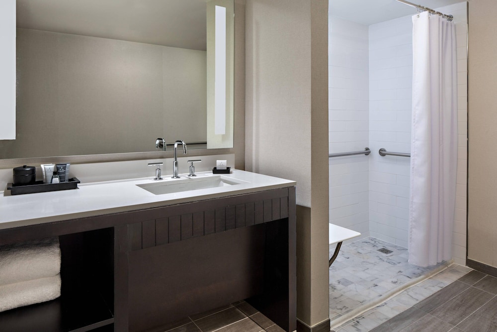 JW Marriott Houston by the Galleria - photo 32