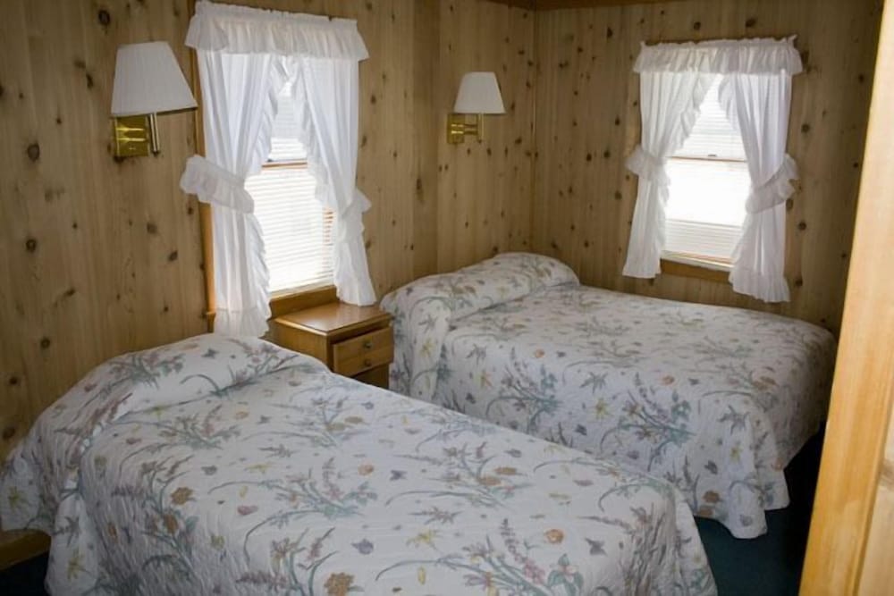 Outer Banks Motel - photo 92