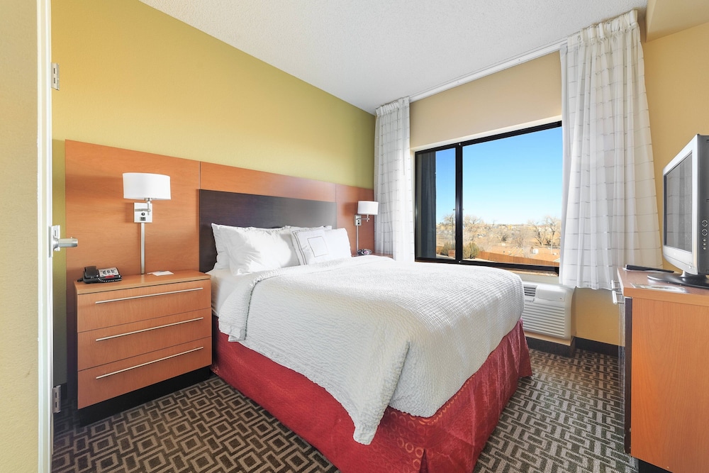TownePlace Suites by Marriott Farmington - photo 3