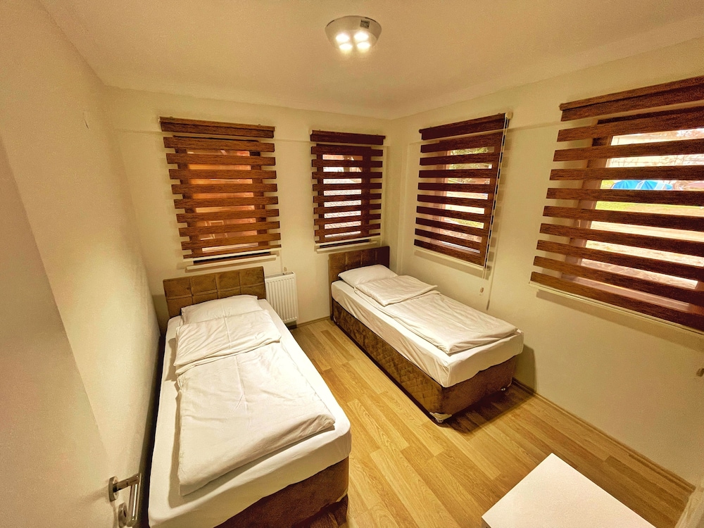 Zufer Suit Hotel in Caykara, Turkey