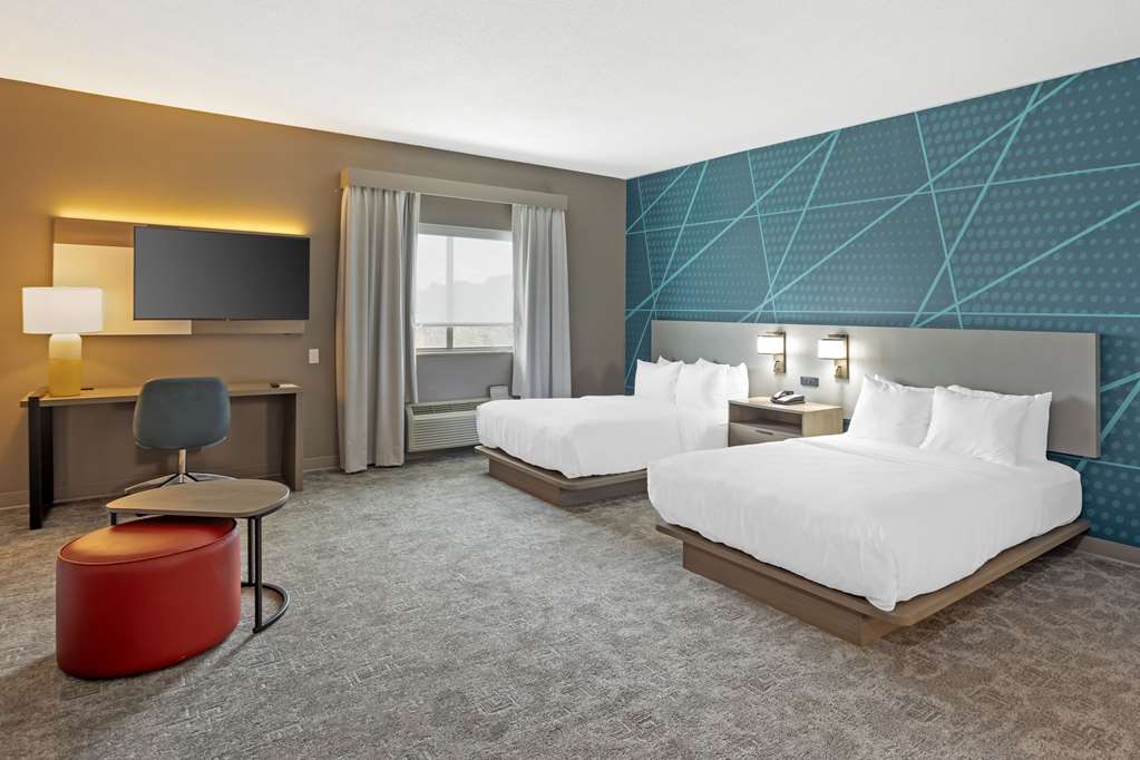 Comfort Suites Bloomsburg - photo 18