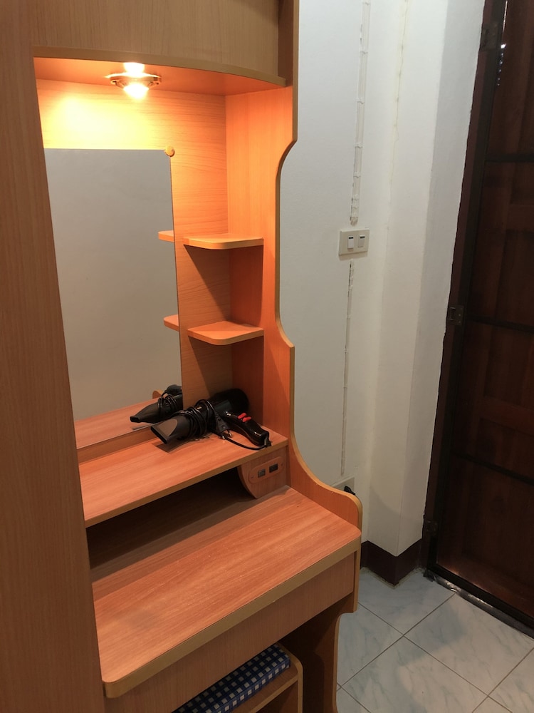 Sandee Place Chomthong — Chom Thong — photo 2
