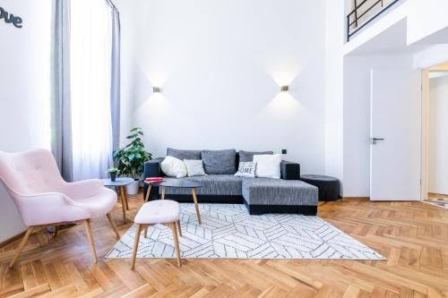 Modern and Bright Apartment in the center of Tbilisi