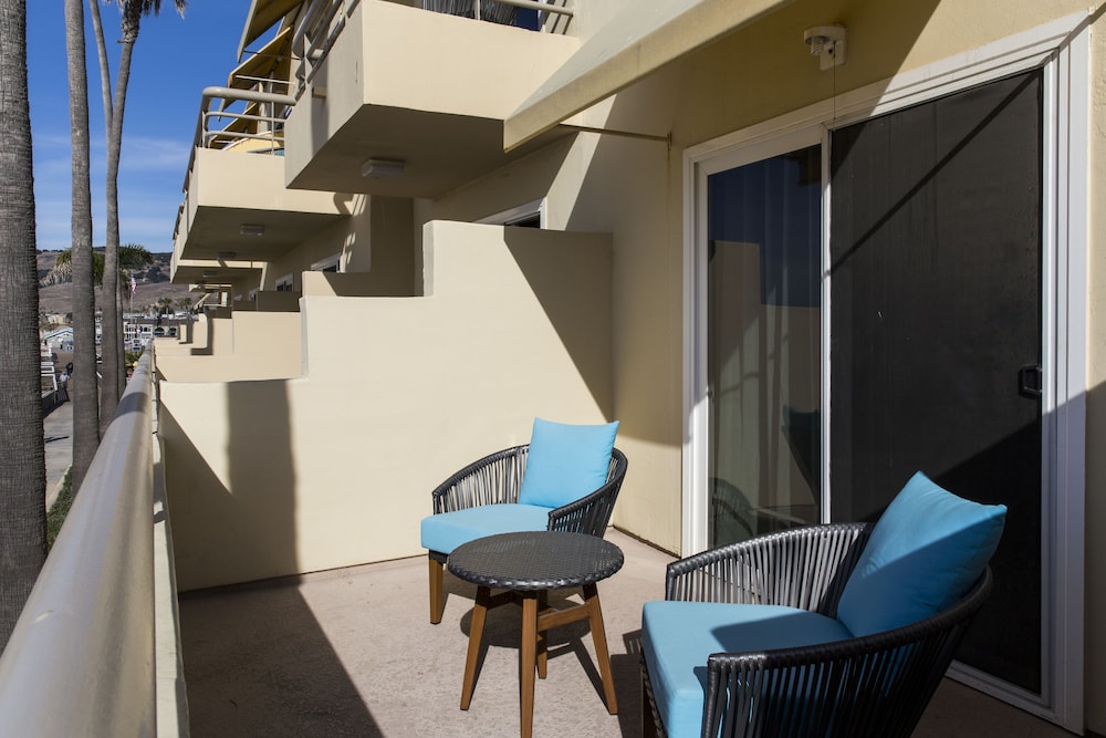 Sandcastle Hotel on the Beach - photo 28