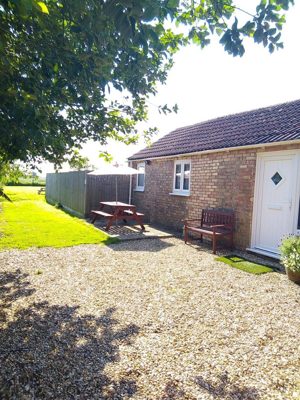 Little Owls Nest Holiday Home — 4-Star Luxury Hotel in Wisbech, United Kingdom