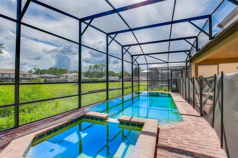 H8875 Ultimate Brand new 8bedroom 6bathroom Resort - photo 60